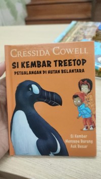 Image of Si Kembar Menyapa Burung Auk Besar